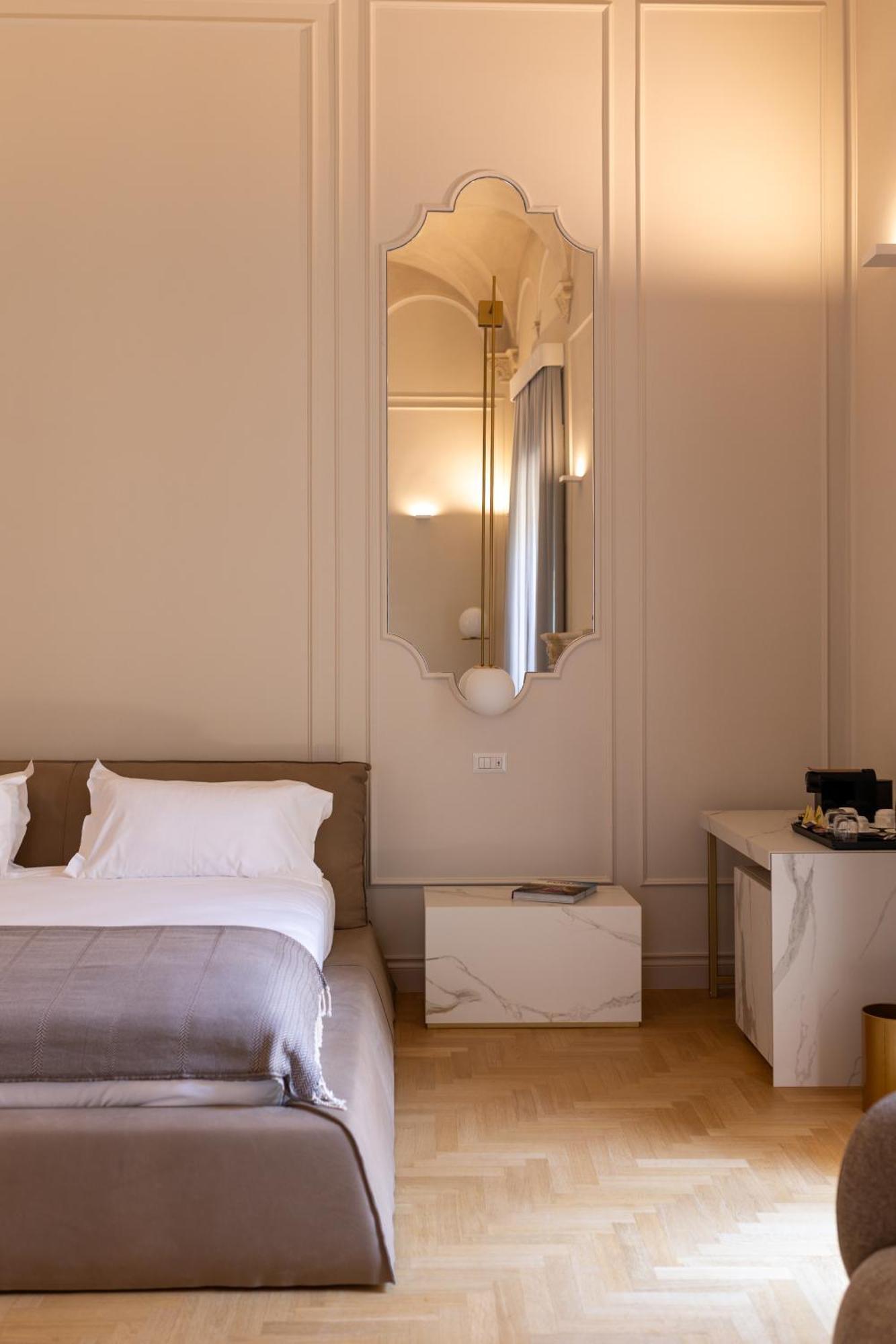 Palazzo Zimara Boutique Hotel Lecce Esterno foto