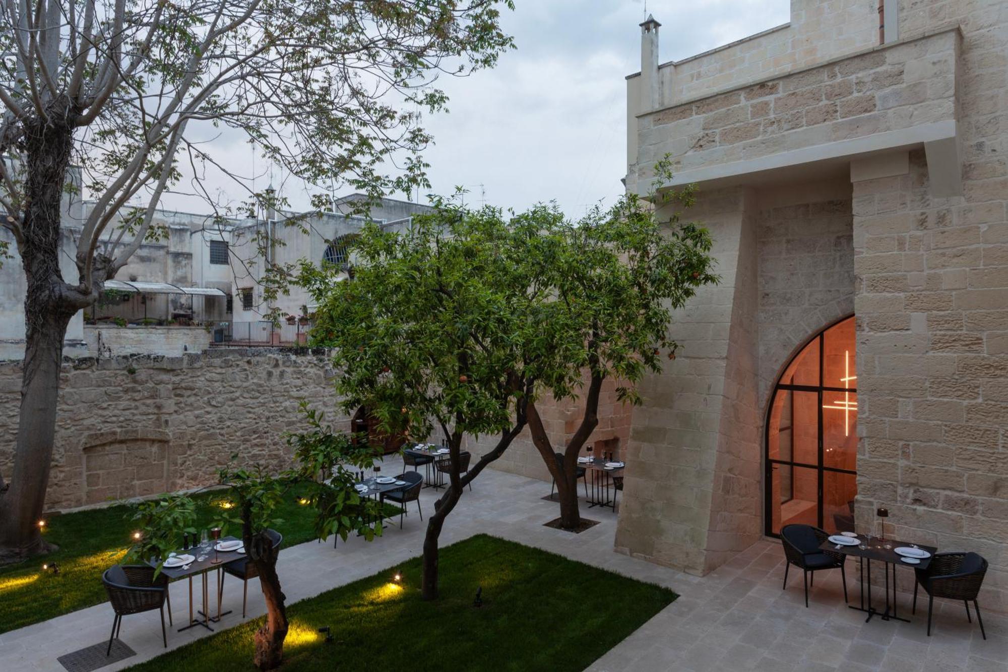 Palazzo Zimara Boutique Hotel Lecce Esterno foto