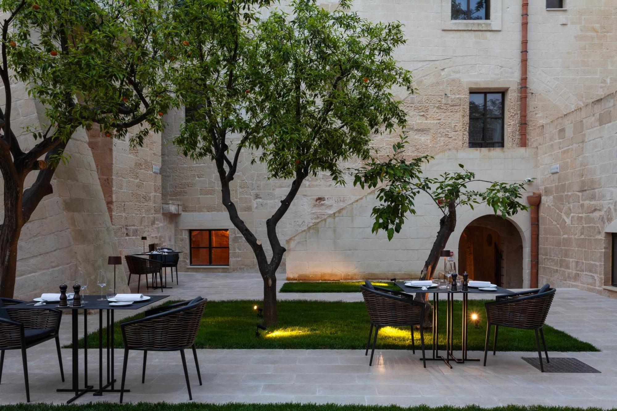 Palazzo Zimara Boutique Hotel Lecce Esterno foto