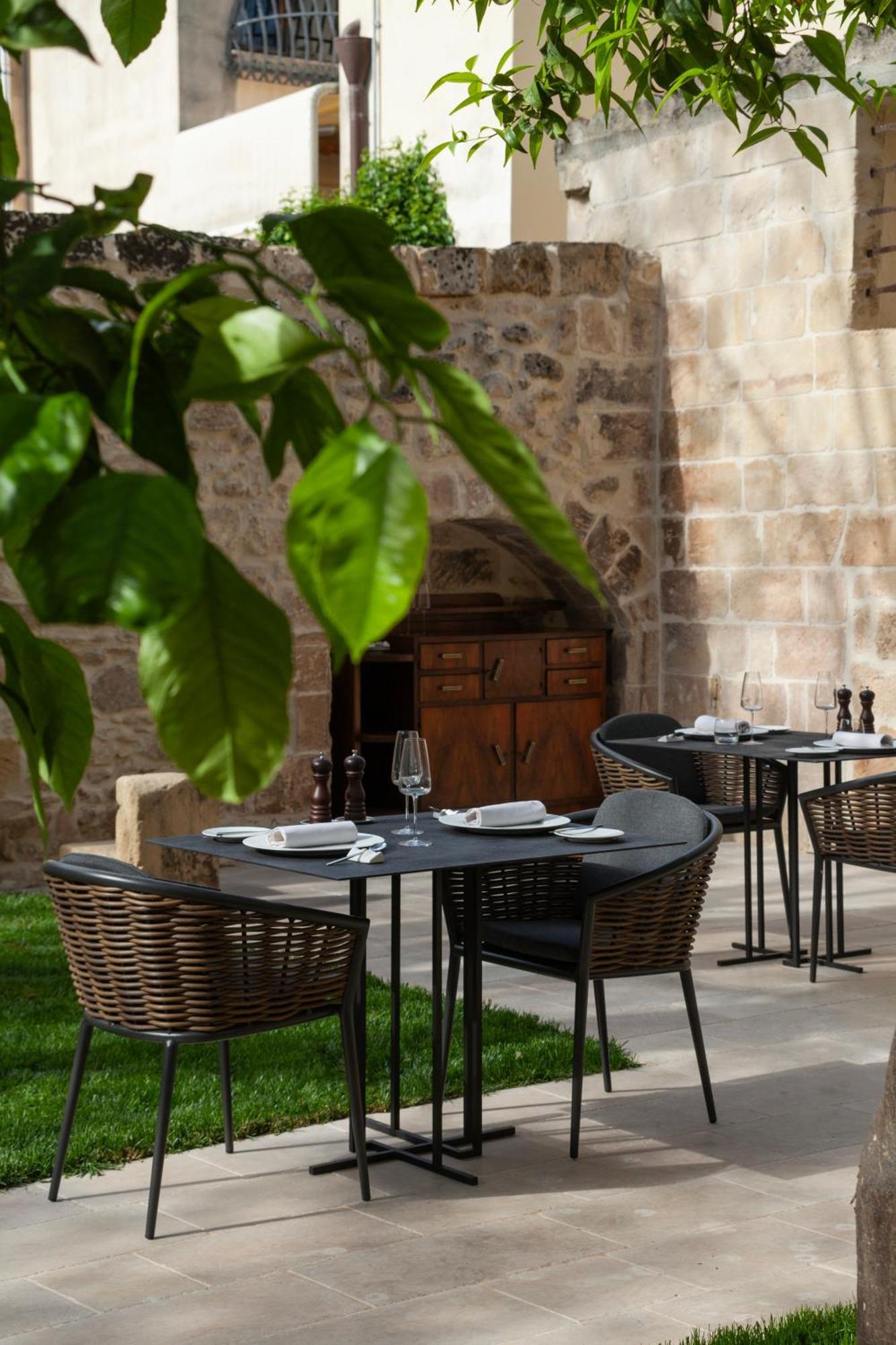 Palazzo Zimara Boutique Hotel Lecce Esterno foto
