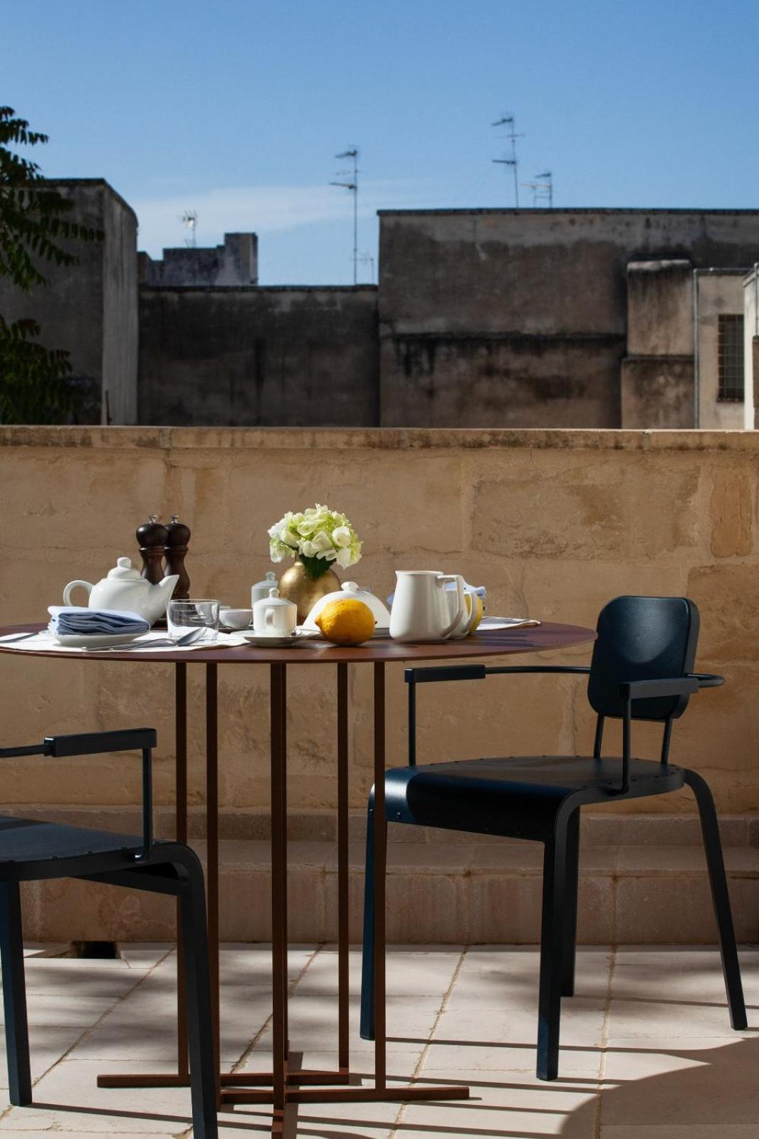 Palazzo Zimara Boutique Hotel Lecce Esterno foto